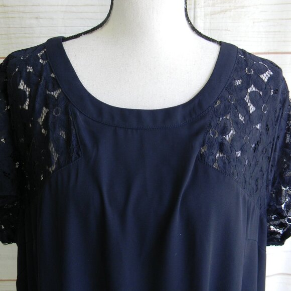TORRID NAVY BLUE SHORT SLEEVE SHEATH DRESS W/FLORAL LACE SLEEVES SZ 20 20W - Picture 2 of 5